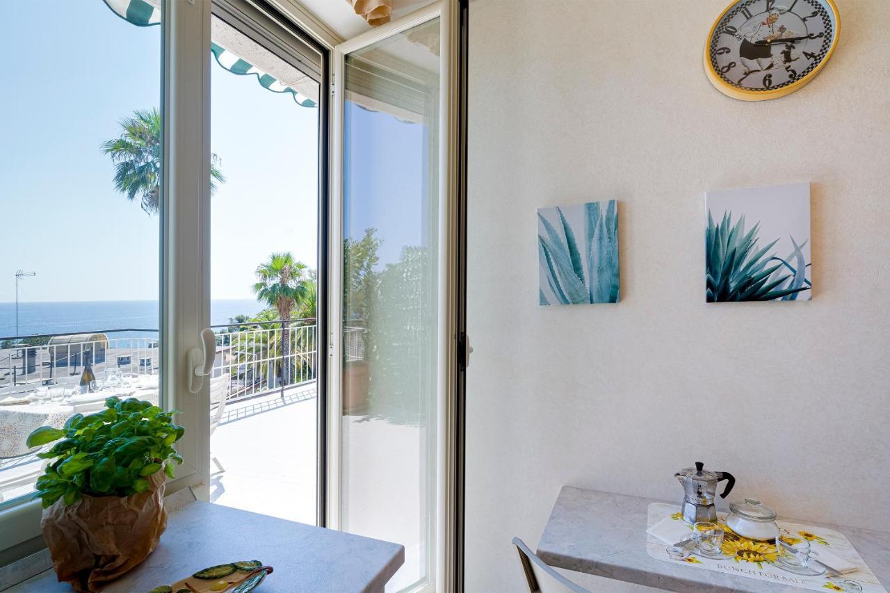 Tre Ponti Panoramic Seaview Apartment Sanremo Exterior foto