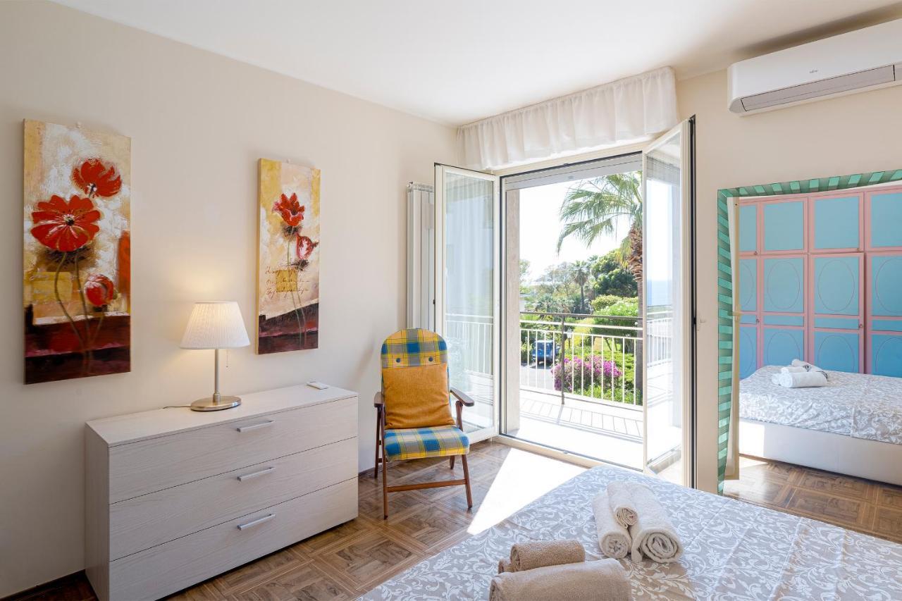 Tre Ponti Panoramic Seaview Apartment Sanremo Exterior foto