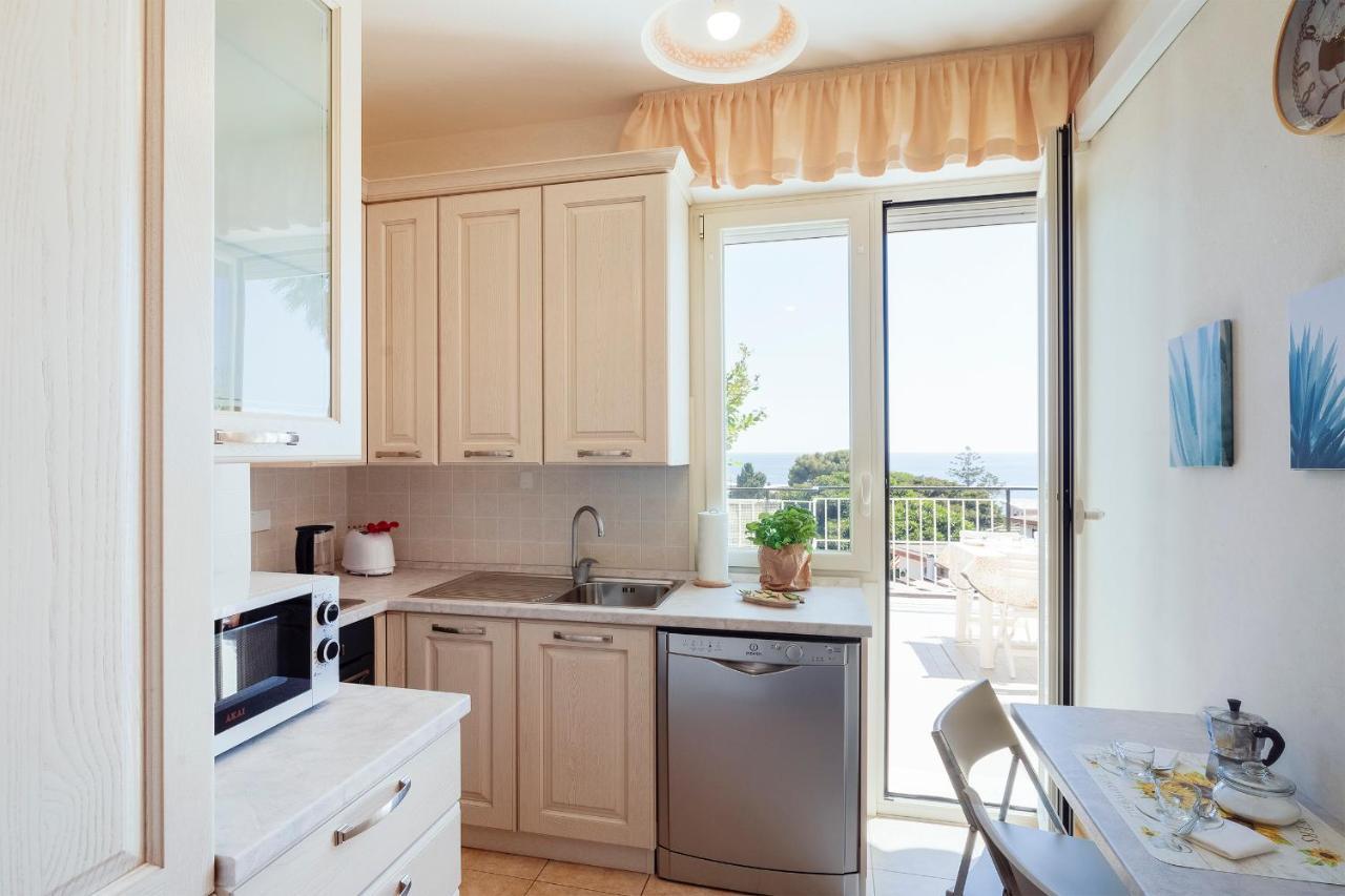Tre Ponti Panoramic Seaview Apartment Sanremo Exterior foto